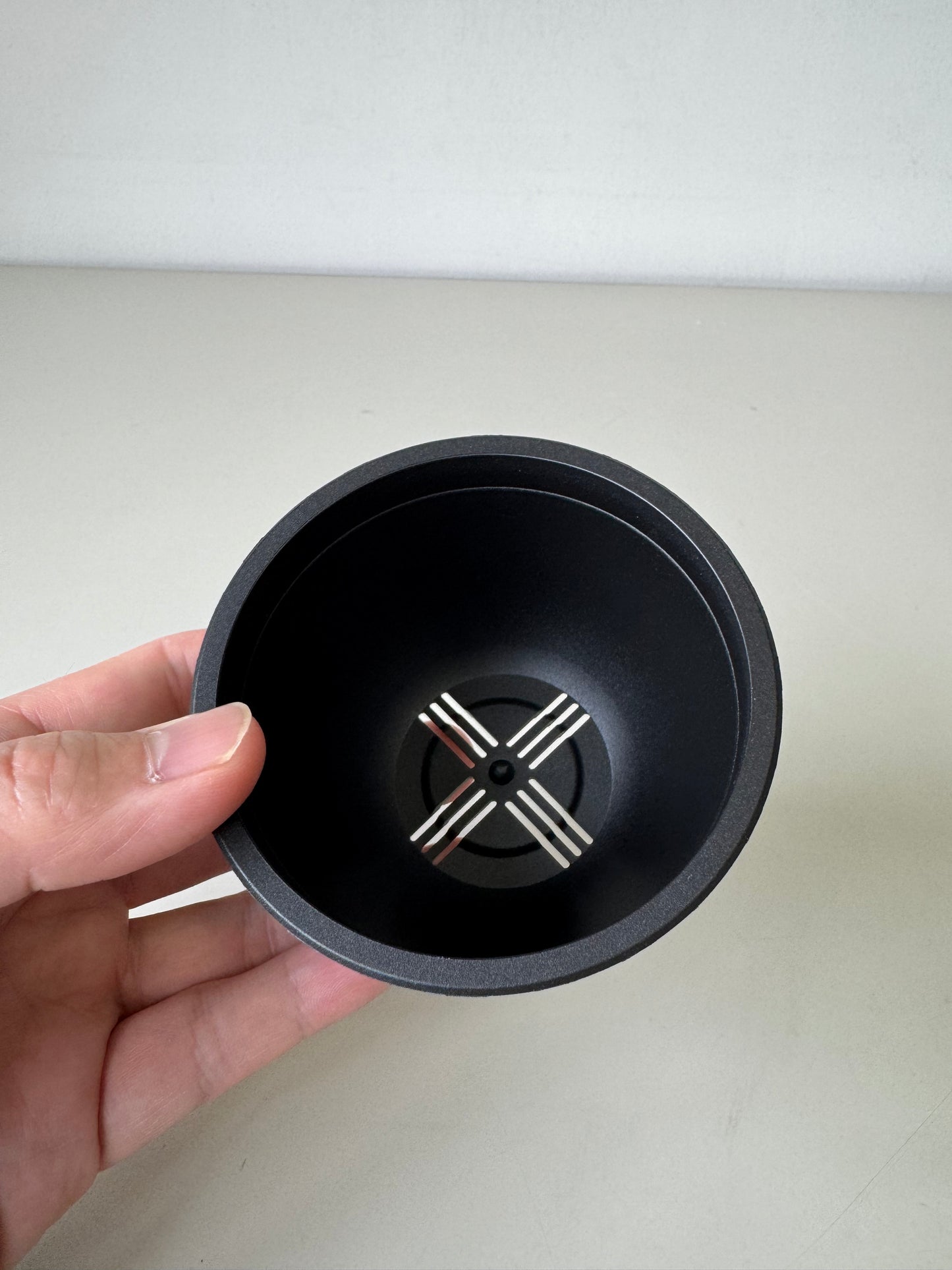プラスチックポット Bowl Mid Size5