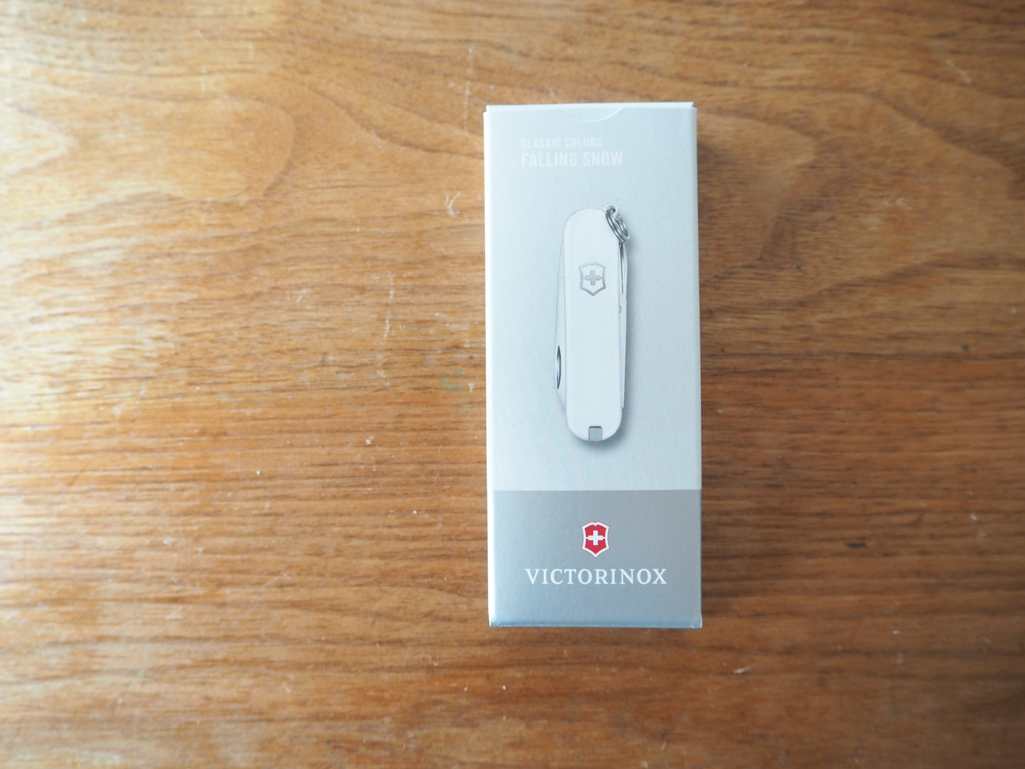 VICTORINOX クラシックSD FALLING SNOW