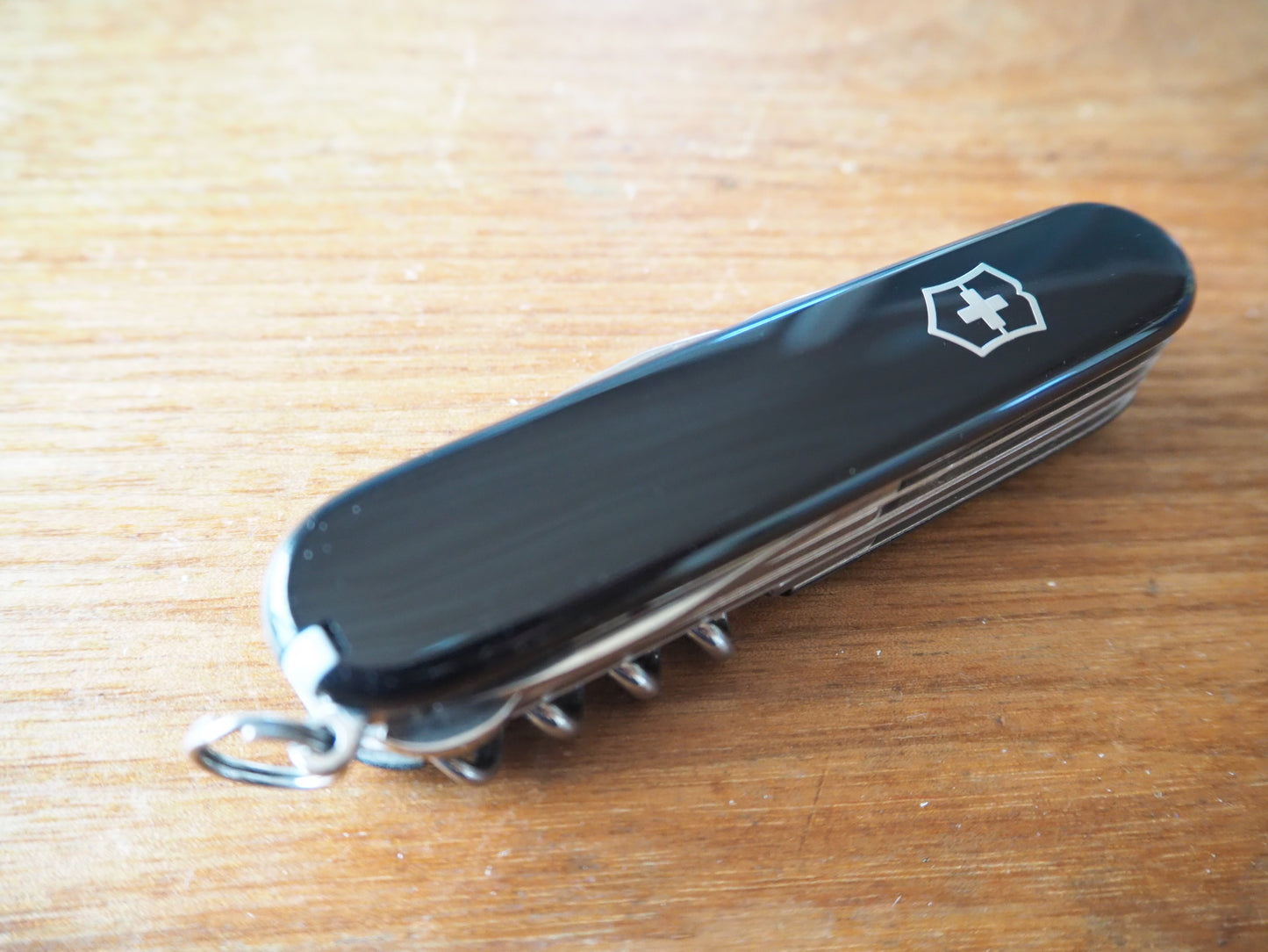 VICTORINOX ハントマンブラック